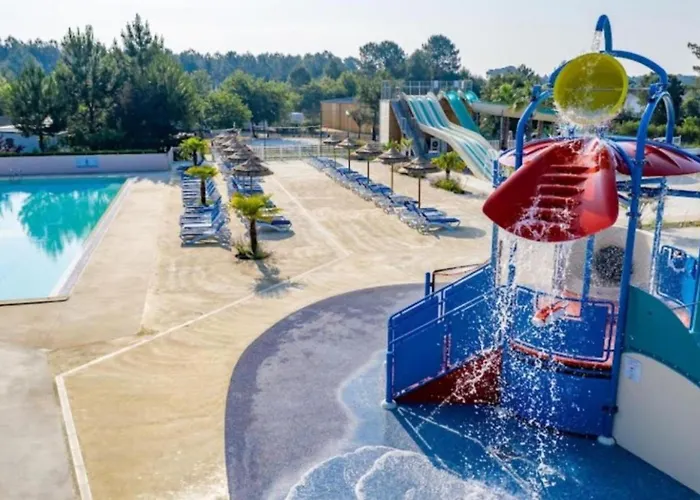 Campingplads Mht019 3 Dont Parental Et 2 Salles De Bain Dans 4 Etoiles Saint-Julien-en-Born