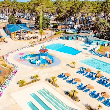 Campsite Mht019 3 Dont Parental Et 2 Salles De Bain Dans 4 Etoiles